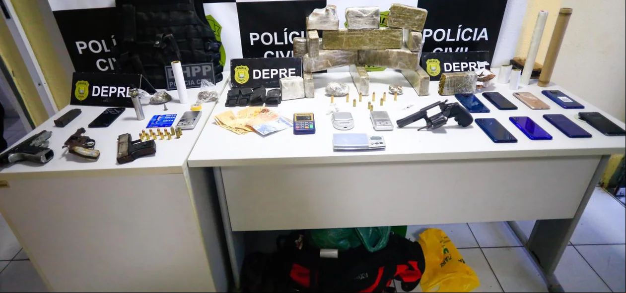 Materiais que estavam com a quadrilha